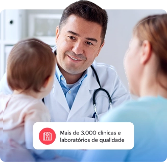 Médico atendendo paciente